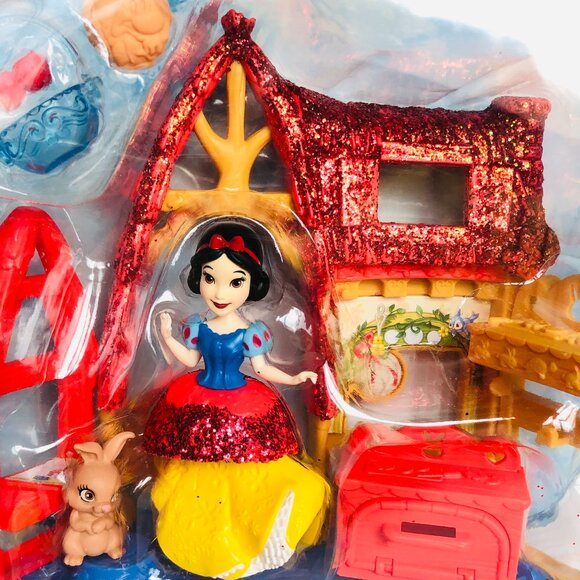 Disney Princess Snow White Cottage Kitchen Royal Clips New Sealed For Age 3+ - Picture 10 of 15